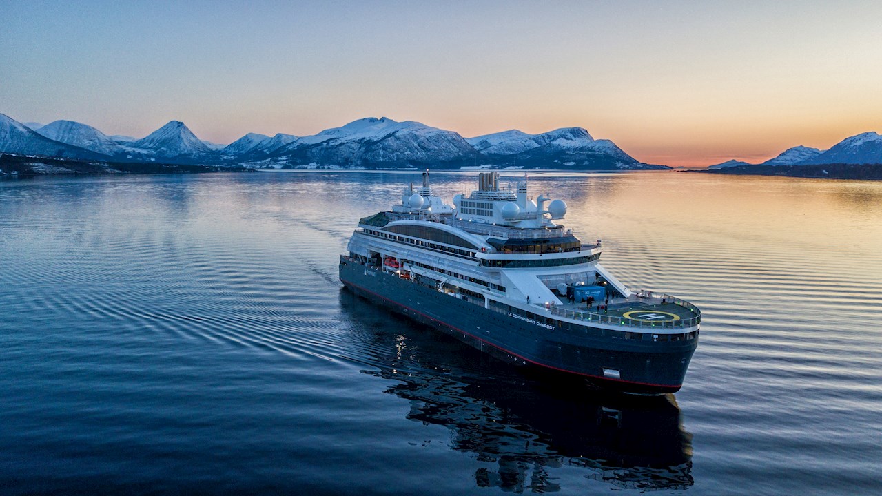 Ice load measurements in the extremes of the Arctic