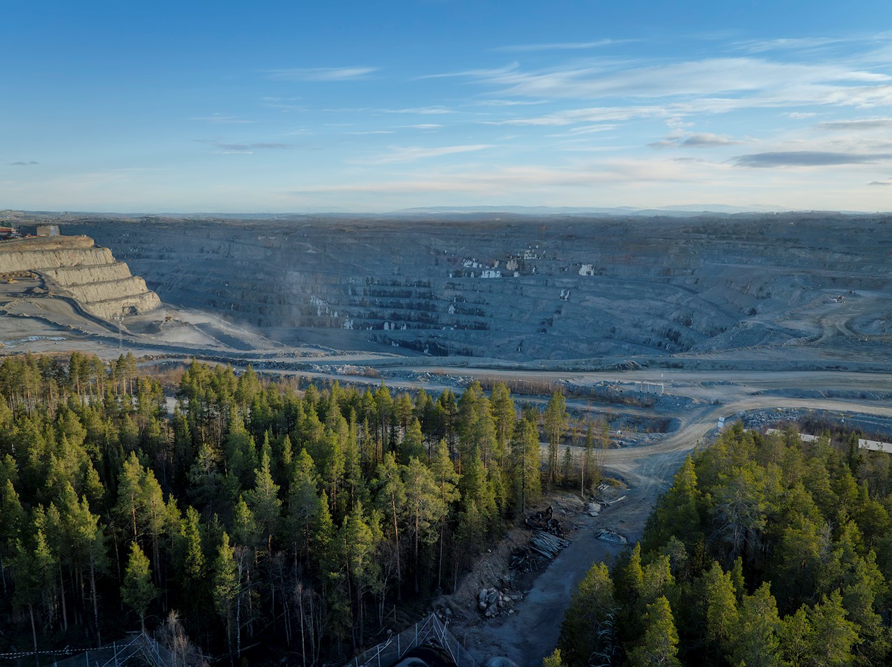 采矿结束后,将实施复垦工程以恢复该区域原有的生态环境。图片来源:ABB