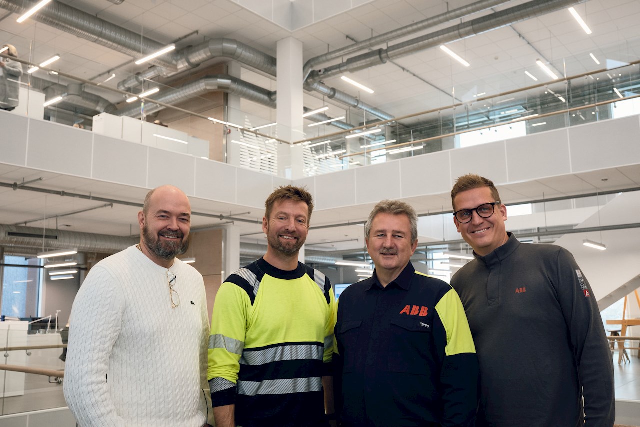 The Team: Alexander Avetisyan and Dennis Knudsen from Elektrus in Forsyning Helsingør together with Arne Adelholm Nielsen and Søren Bagge Skou from ABB. 