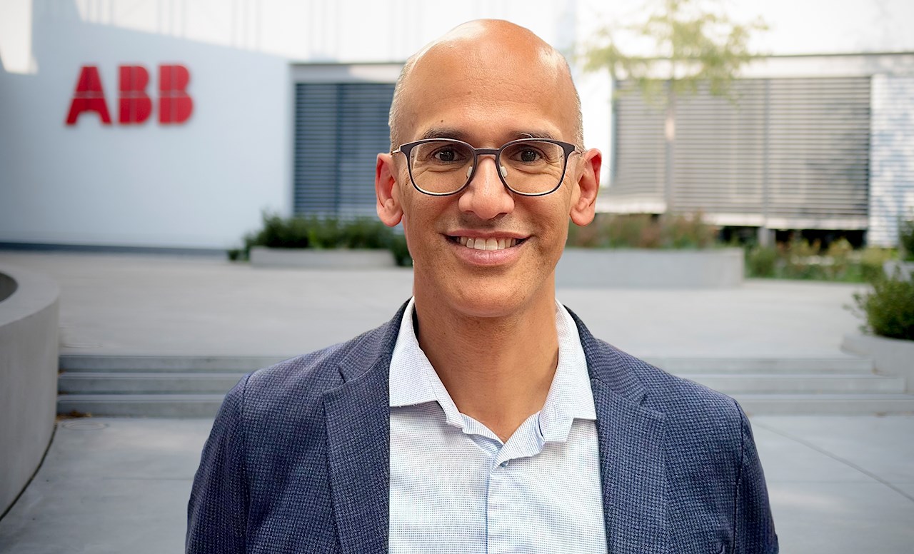 Marc-Oliver Nandy leitet mit Wirkung zum 1. April 2026 die DACH-Region von ABB Robotics. 