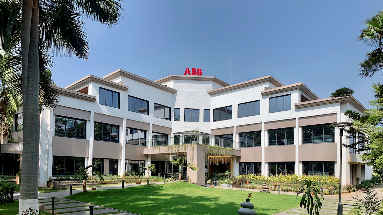 ABB investiert in Indien rund 75 Millionen US-Dollar in Ausbau der Forschung, Entwicklung und Fertigung für kritische Sektoren
