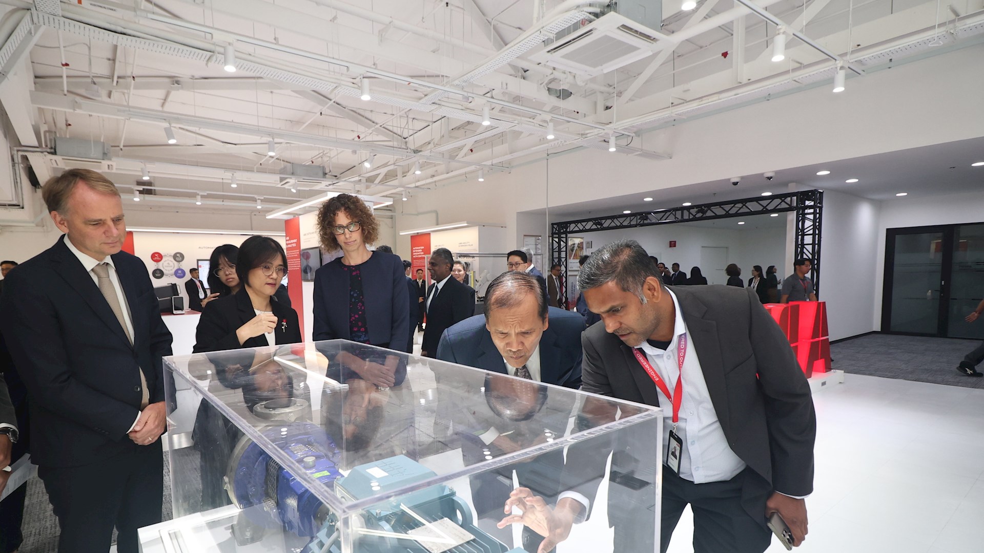 ABB Malaysia launches Customer Experience Center to accelerate industrial transformation