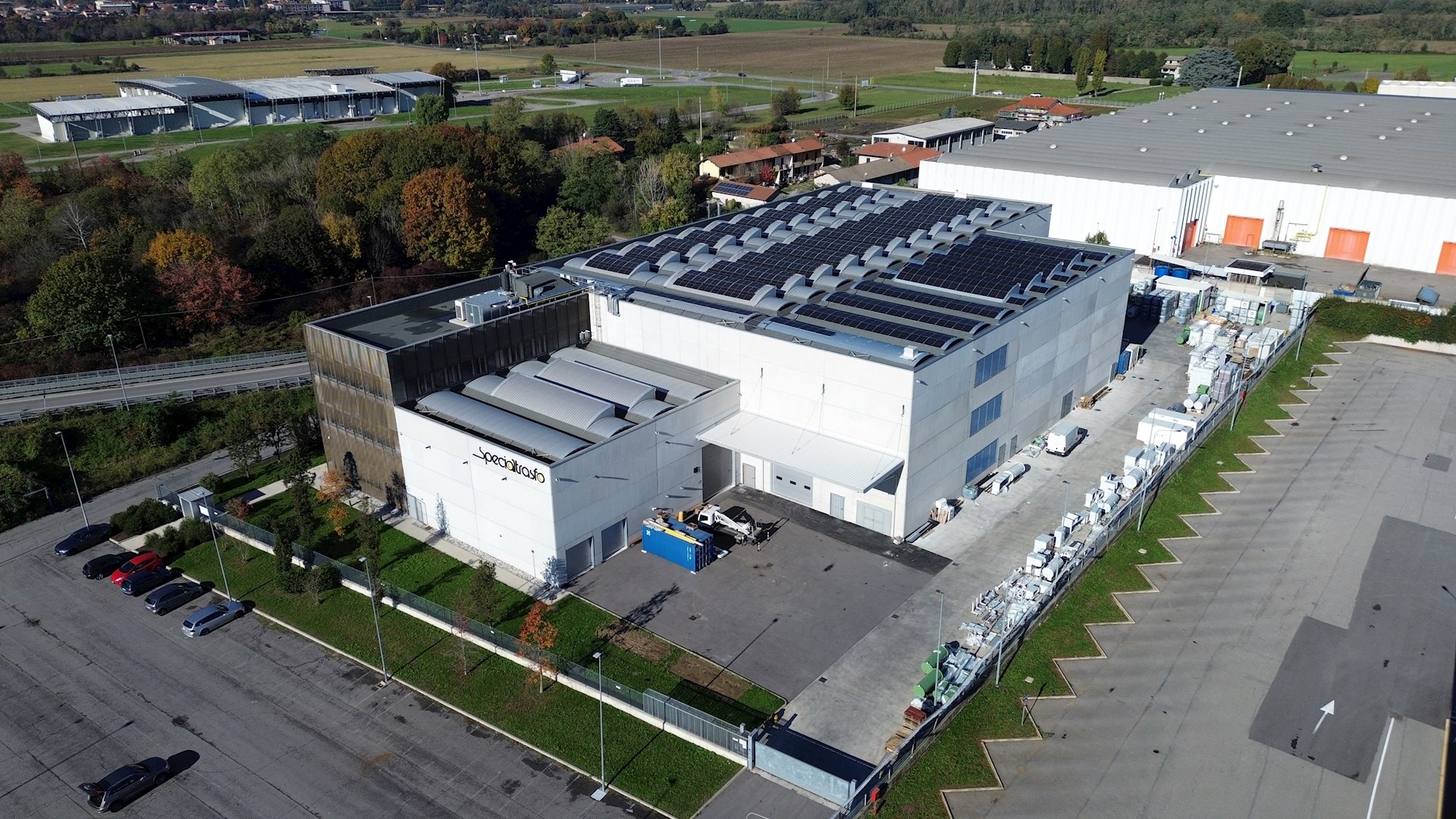 ABB förvärvar Specialtrasfo för att stödja den industriella energiomställningen med ett specialiserat transformator-erbjudande