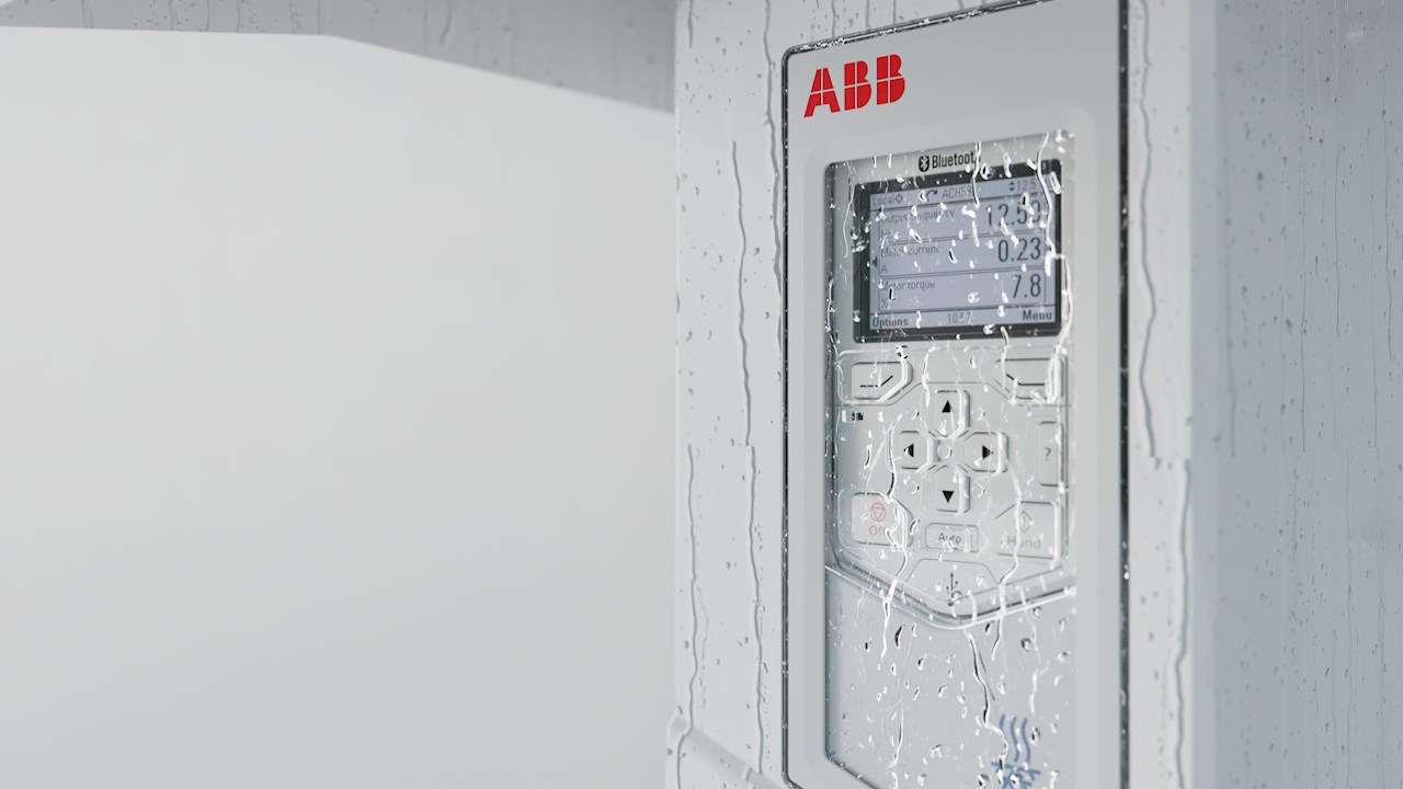 An optional Bluetooth control panel enables seamless connectivity, commissioning and monitoring.