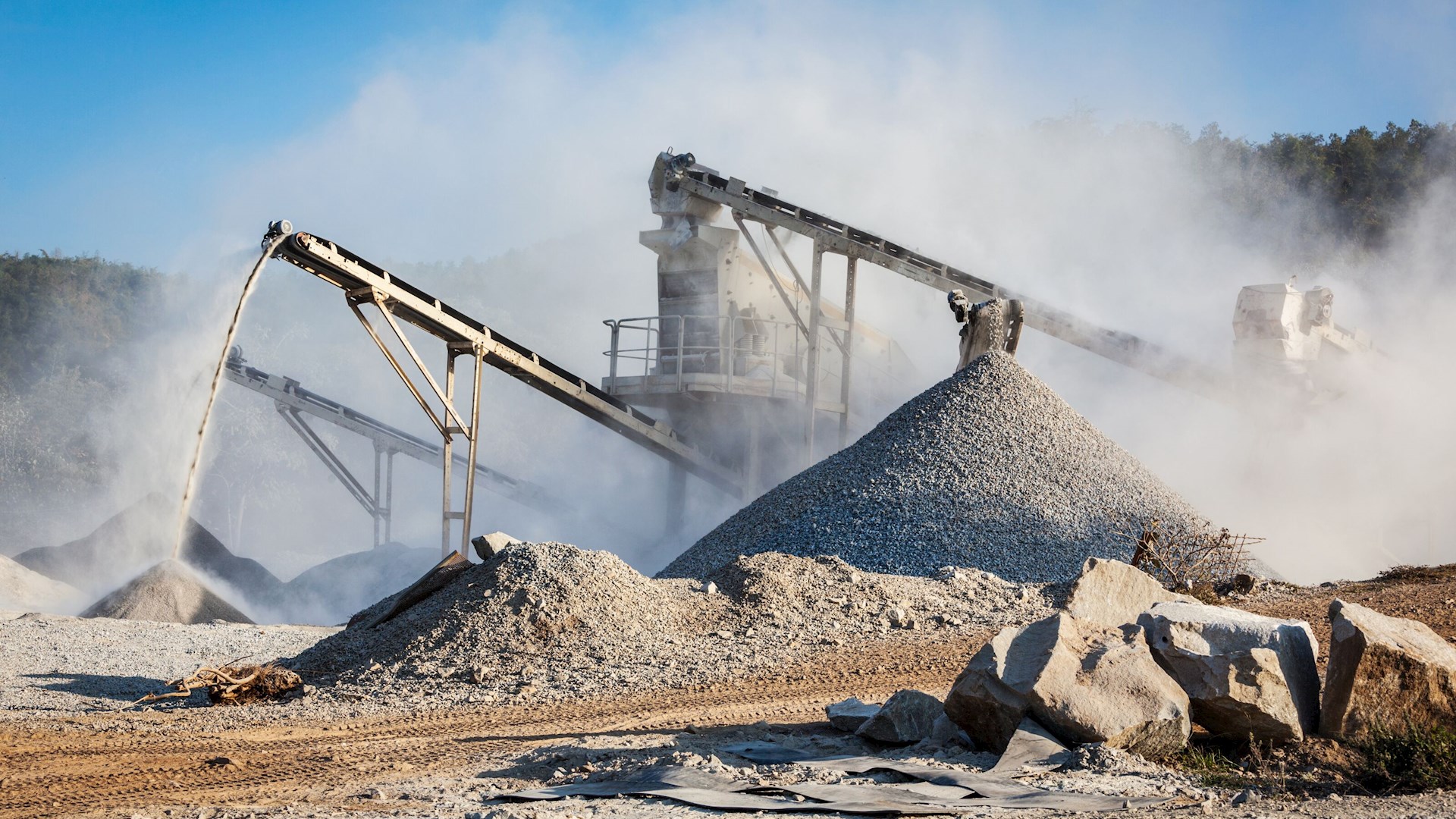 Severe duty motors for industrial applications in harsh environments