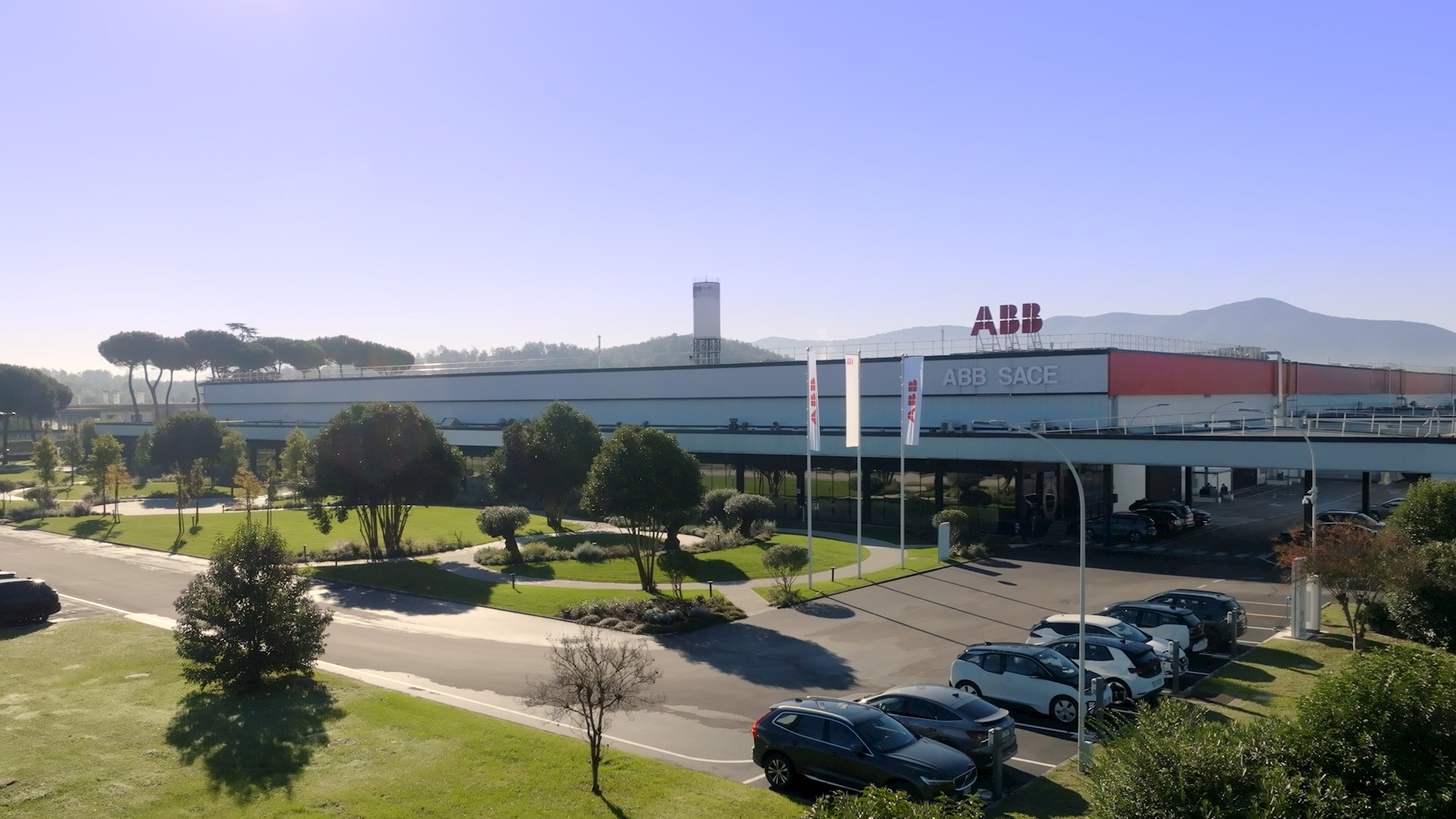 Lighthouse Plant: il progetto che ha guidato la trasformazione digitale delle fabbriche ABB in Italia