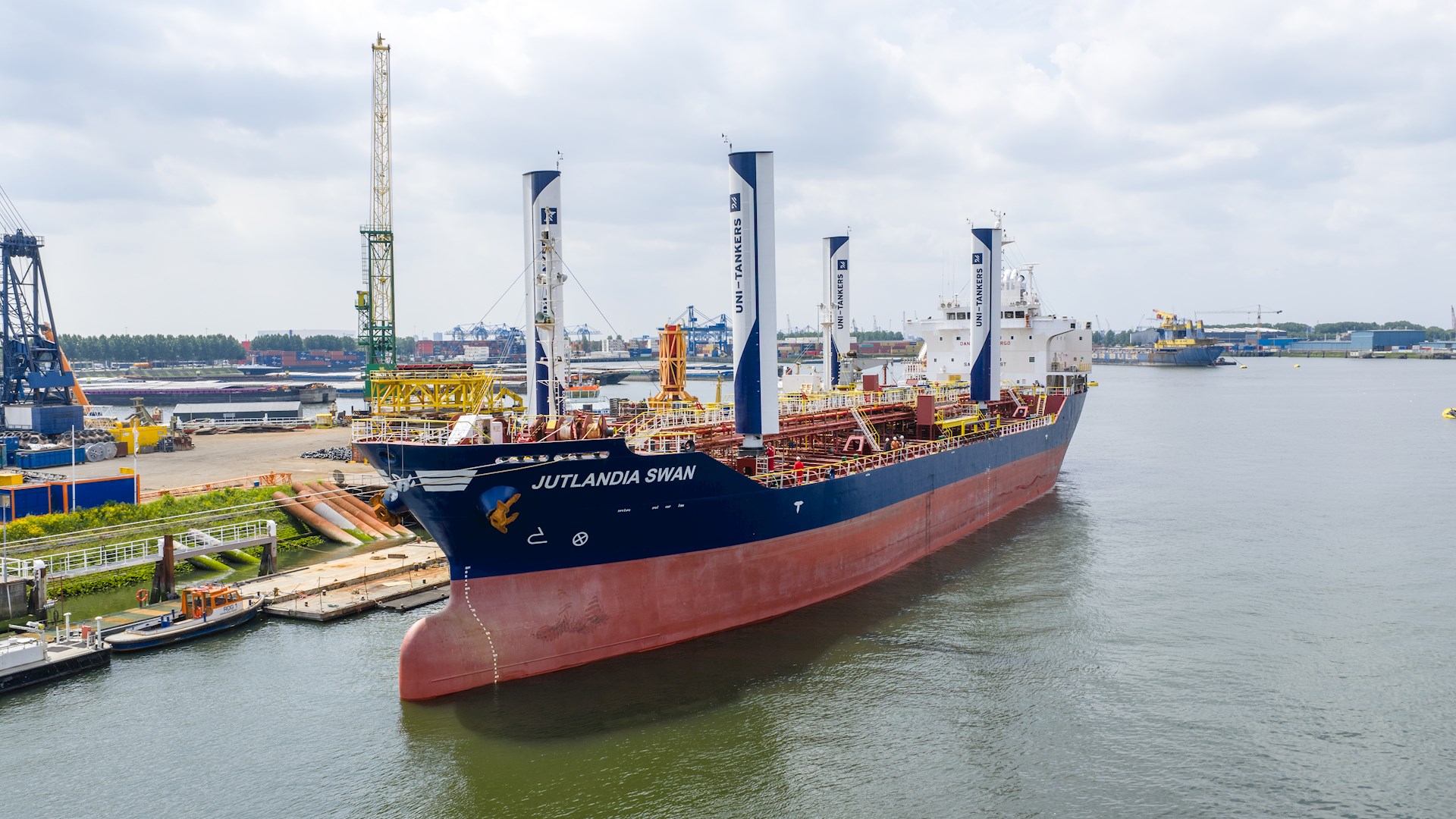 How ABB and Econowind optimize the route to wind-assisted shipping 
