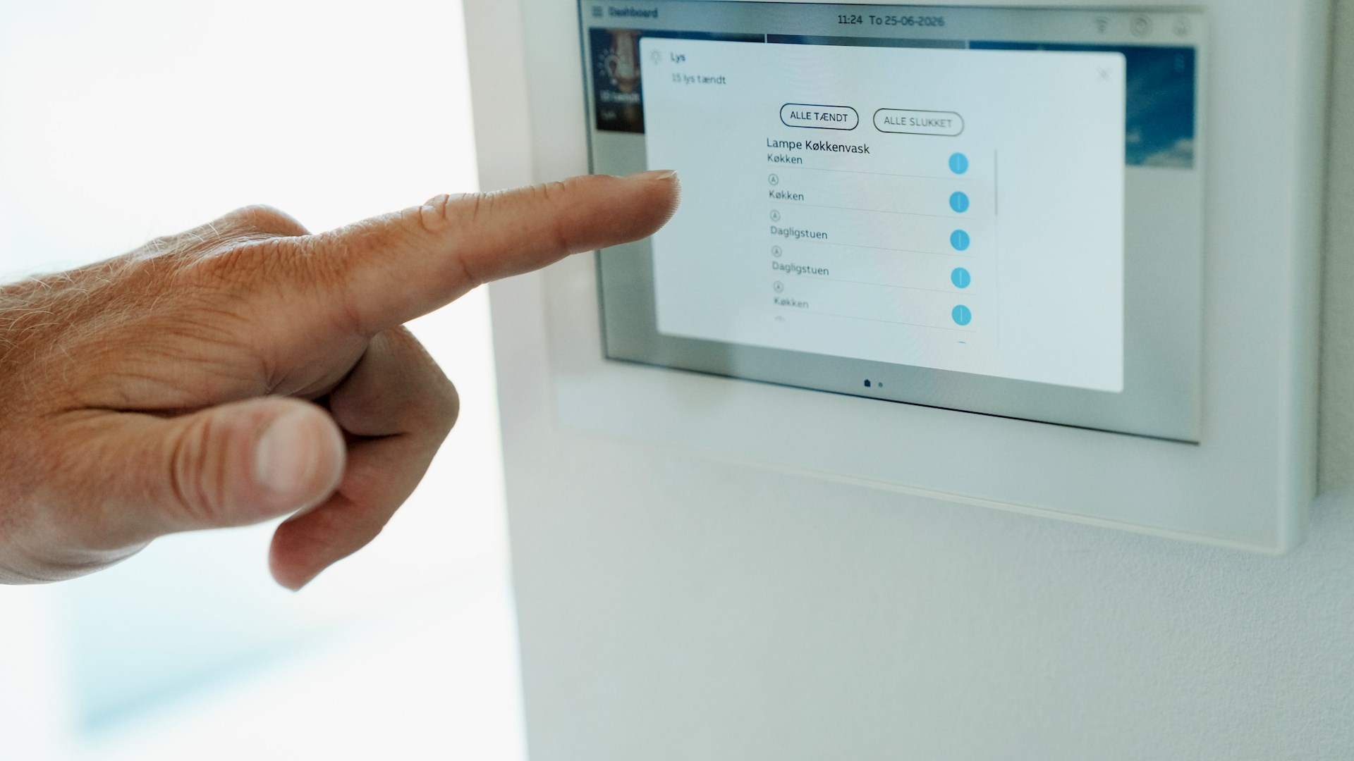 Så let forvandler du 70’er villaen til et smart home